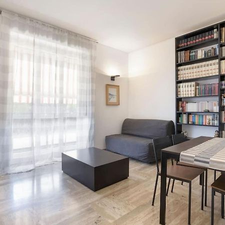 Casa Kika Comoda, Luminosa E Accogliente 米兰 外观 照片